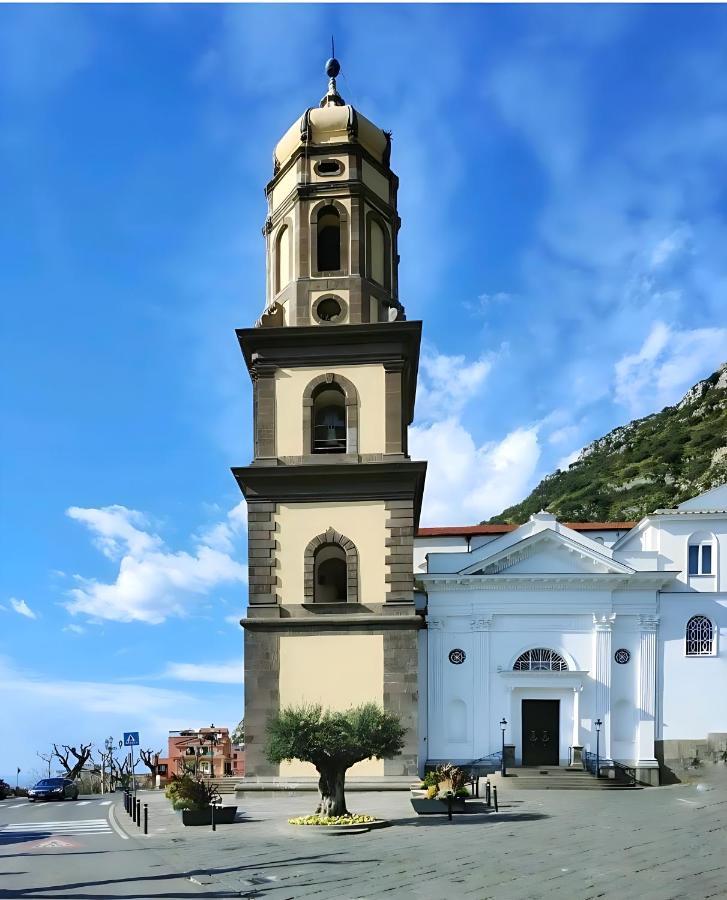 Casa Vacanza "Nonna Matilde" A Meta Di Sorrento, 600Mt Dal Mare, Casa Per 4 المظهر الخارجي الصورة