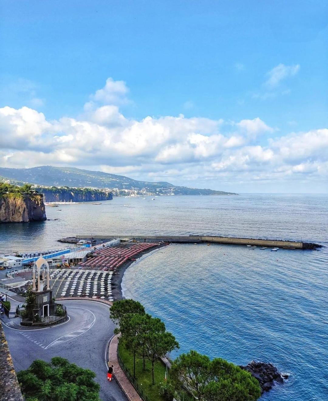 Casa Vacanza "Nonna Matilde" A Meta Di Sorrento, 600Mt Dal Mare, Casa Per 4 المظهر الخارجي الصورة